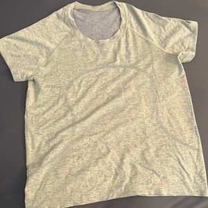 Swiftly Tech Short Sleeve Shirt 2.0 Race Length Size 8